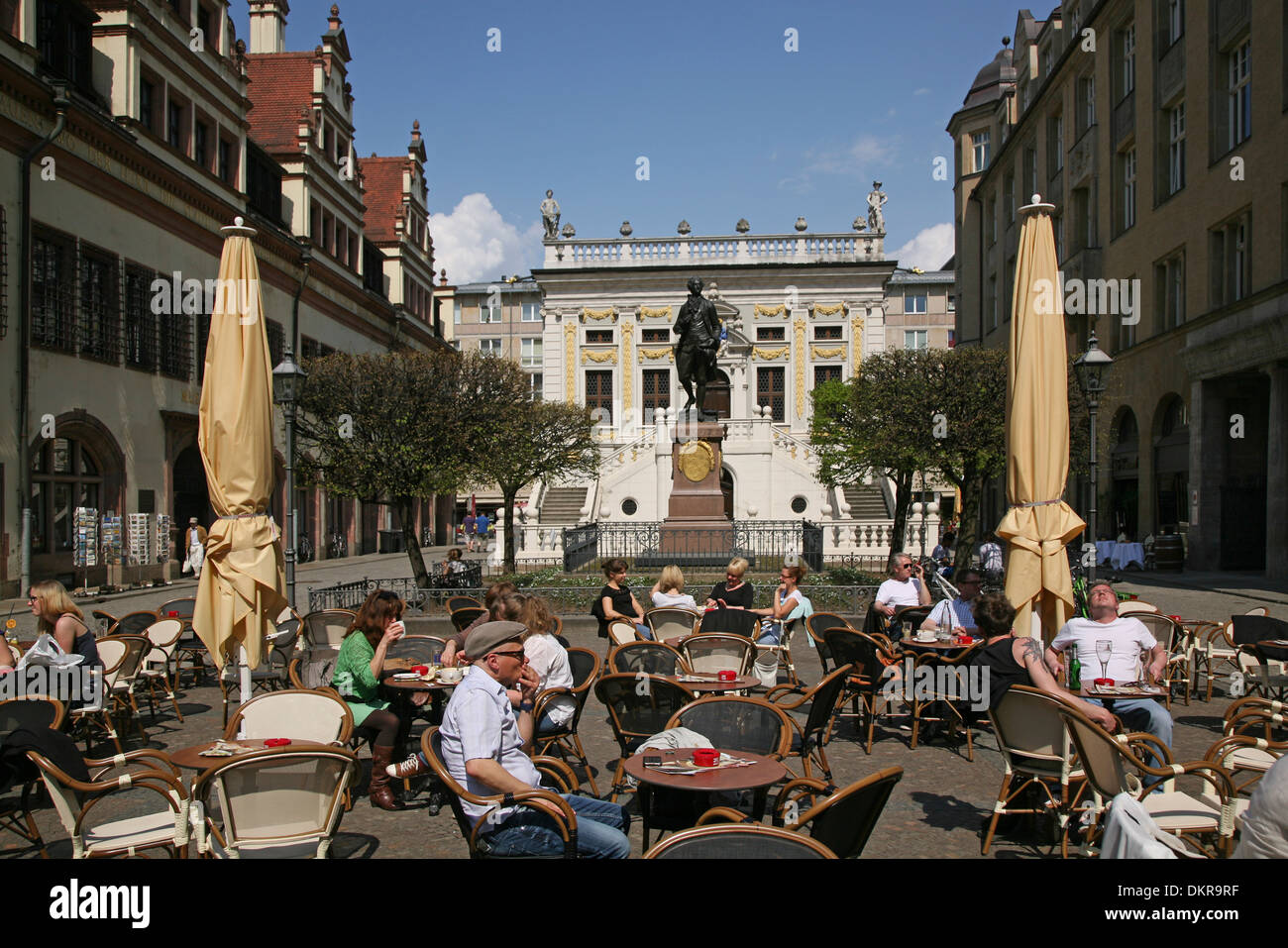 Leipzig Sachsen Naschmarkt Alte Börse vecchia Borsa monumento di Goethe Foto Stock