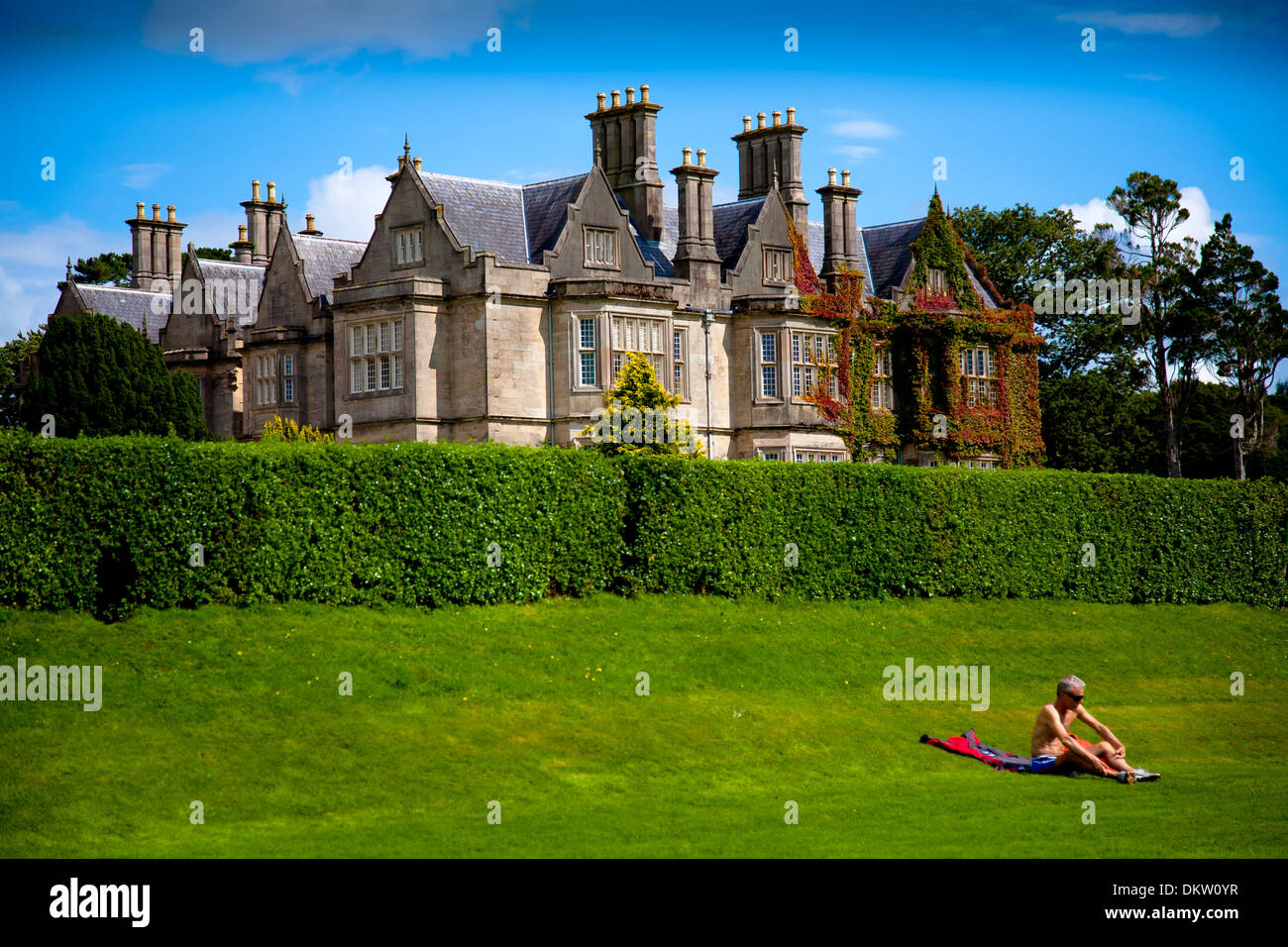 Muckross House. Parco Nazionale di Killarney. Contea di Kerry, Irlanda, Europa. Foto Stock