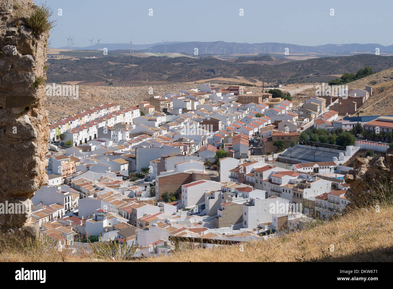Teba, uno dei villaggi bianchi (Pueblos Blancos) di Andalusia, Spagna. Foto Stock