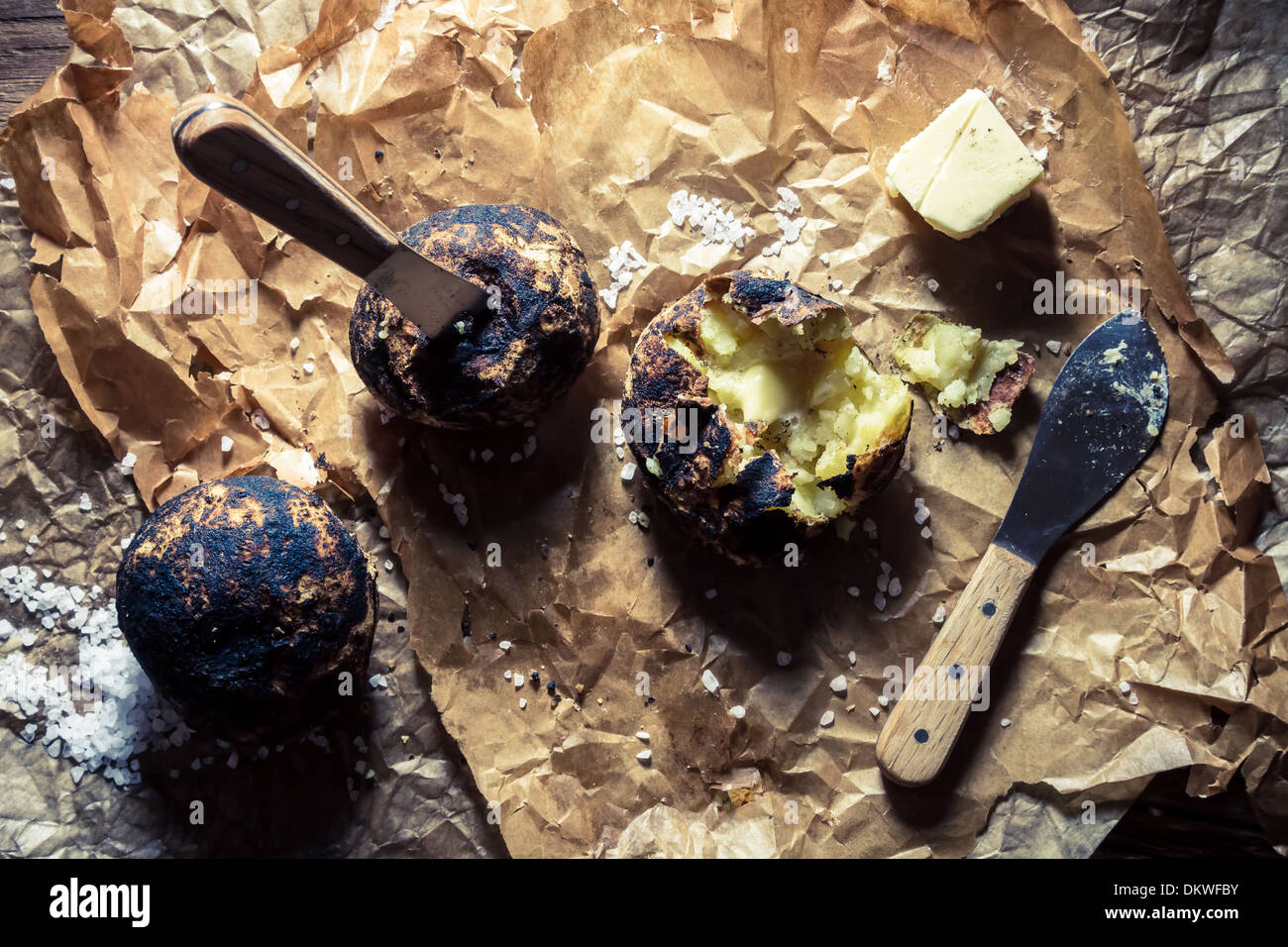 Giacca di patate con burro e sale Foto Stock