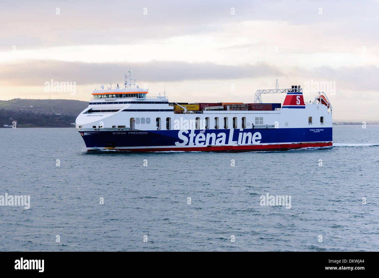 Linee di Stena Stena traghetto di precisione che lavora il Belfast-Cairnryan irlandese via mare Foto Stock