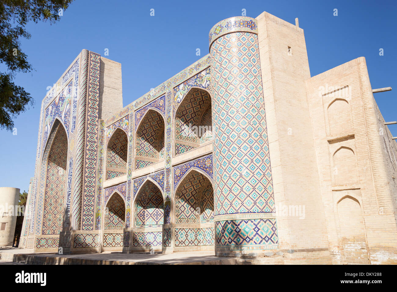 Nadir Divan Begi Madrasah, noto anche come Nadir Divan Beghi Madrasah, Bukhara, Uzbekistan Foto Stock