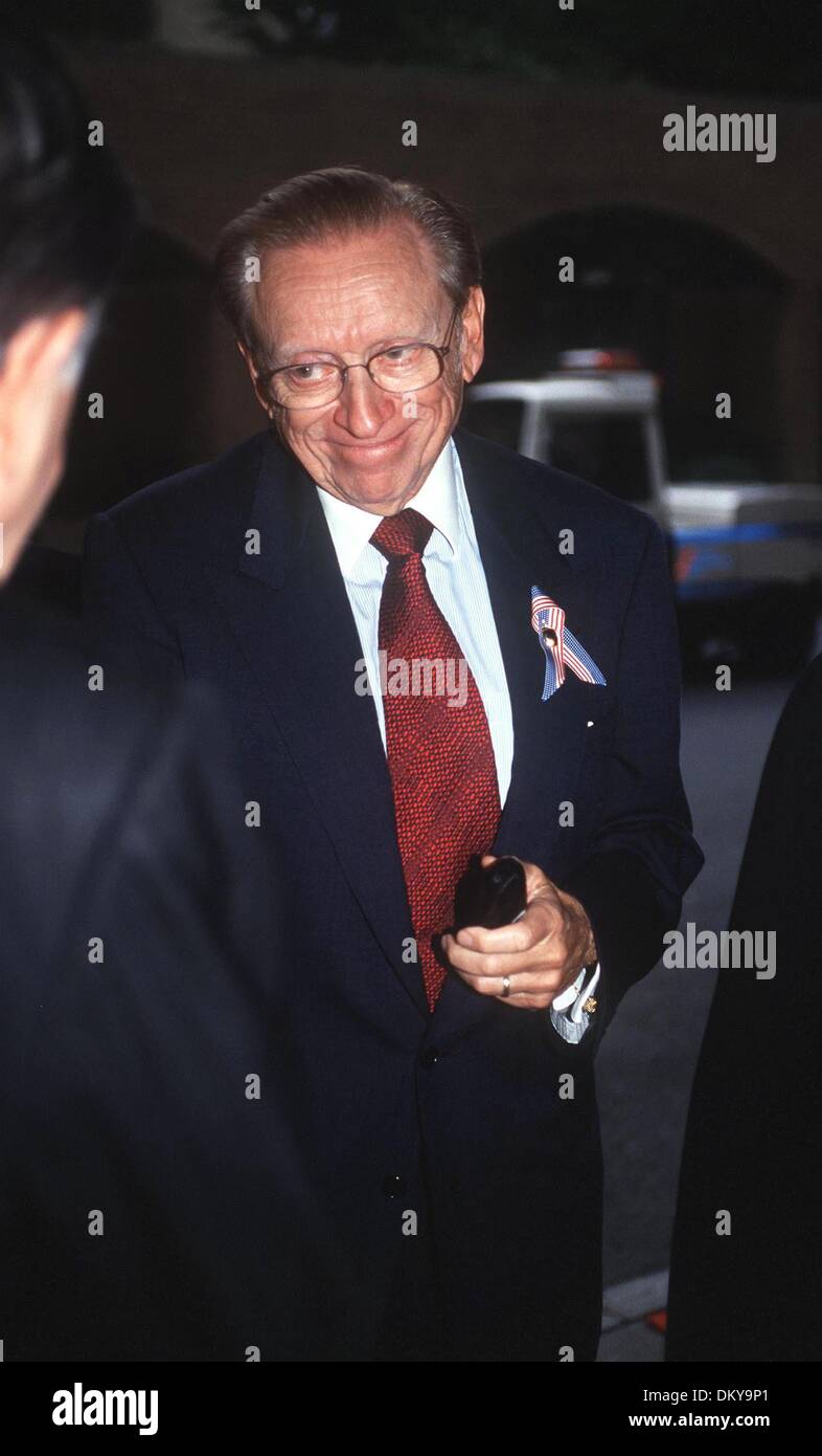 Gen 9, 2001 - K22977MG.SD0109.LARRY SILVERSTEIN .(CEO 'proprietà ILVERSTEIN'':LOCATO WORLD TRADE CENTER dall'autorità portuale).LEW RUDIN i funerali del ricevimento.HOTEL PIERRE,N.Y.C.. MARINA GARNIER/ 2001(Credit Immagine: © Globo foto/ZUMAPRESS.com) Foto Stock