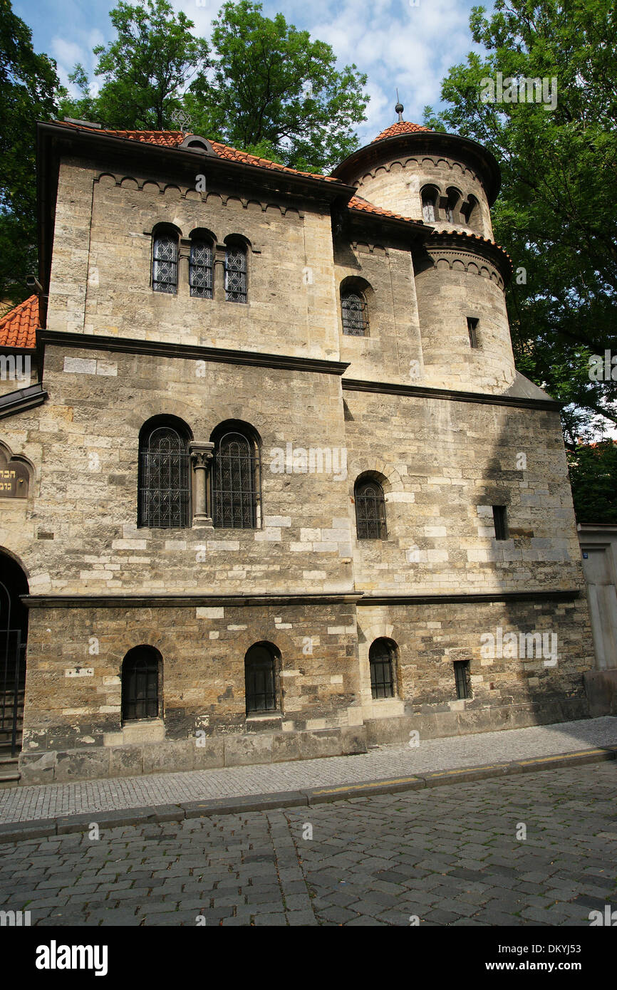 Repubblica ceca. Praga. Jewish sala cerimoniale. Costruito nel 1911-12 da J. Gerstl. Neoromanica stile. Ora il Museo Ebraico. Foto Stock