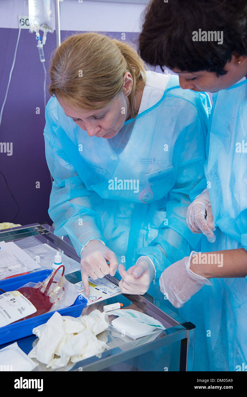 La trasfusione di sangue Foto Stock