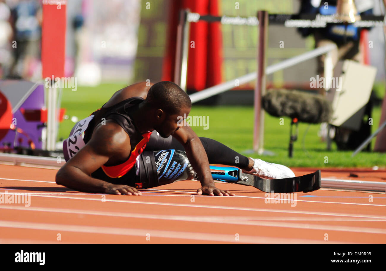 Jamol Allan Reardon (ANT) London 2012 Giochi Paralimpici - Uomini 100m T42 Round 1 - Stadio Olimpico Londra Inghilterra - 07.09.12 Foto Stock