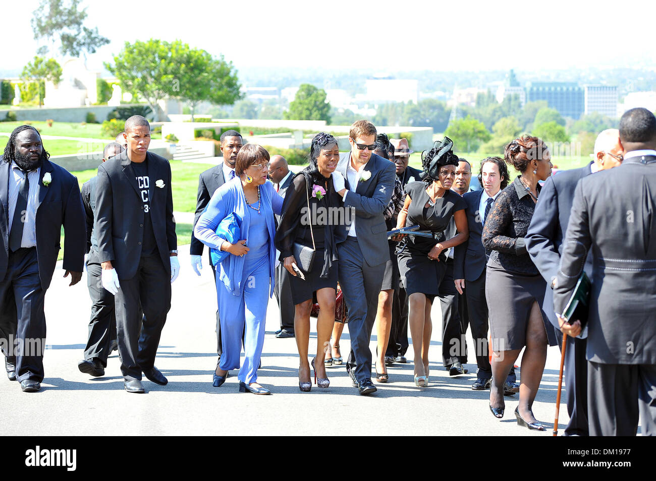 Omarosa Manigault-Stallworth a Michael Clarke Duncan il memoriale di servizio al Forest Lawn Cemetery di Los Angeles in California - Foto Stock