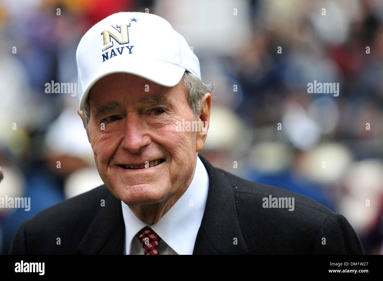 L ex Presidente George Bush senior presso il NCAA Football gioco tra l'Accademia Navale aspiranti guardiamarina e la University of Missouri Tigers al Reliant Stadium di Houston, TX. Navy beat Missouri da parte di un cliente di 35-13. (Credito Immagine: © Patrick Green/Southcreek globale/ZUMApress.com) Foto Stock