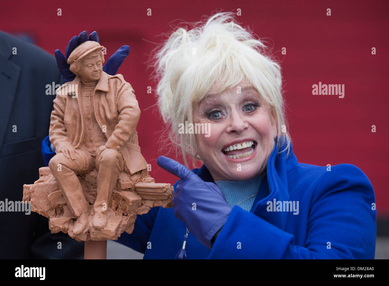 Barbara Windsor, Stratford, Londra, Regno Unito Foto Stock