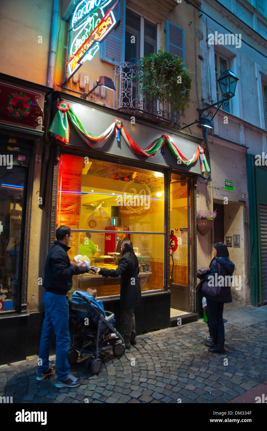 Take Away pizzeria Quadrilatero Romano centrale città di Torino Piemonte Italia del nord Europa Foto Stock