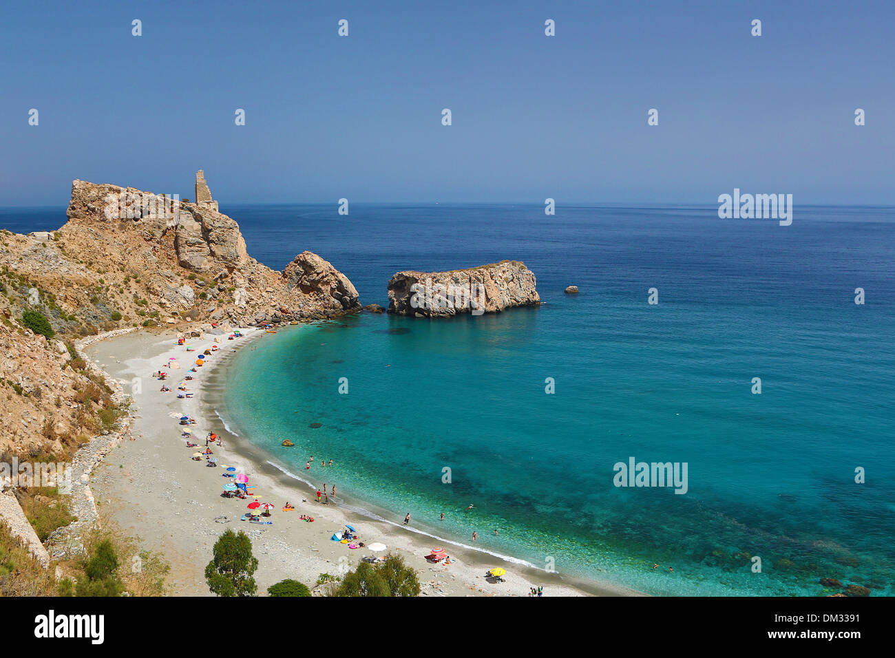 Salobreña Granada Andalusia spiaggia architettura città blu Costa del Sol Mediterraneo Spagna Europa bianco tradizionale Foto Stock