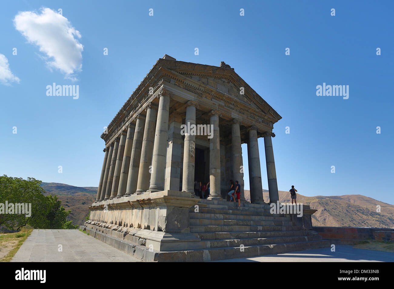 Armenia Caucaso Meridionale Caucaso Eurasia architettura Garin colonne Greco storia ellenistica storico pagana vecchio tempio romano Foto Stock