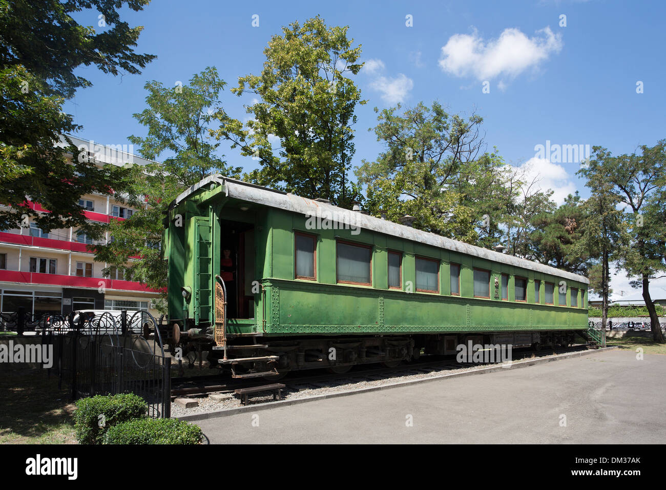 Gori Stalin busto infanzia città coach Georgia Caucaso Eurasia storia storica casa museo di scultura privato treno Foto Stock