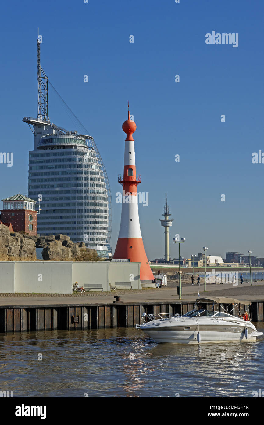 Europa Germania Brema Bremerhaven Lohmannstrasse Atlantic Hotel Sail City beacon Bremerhaven Unterfeuer torre telecom Foto Stock