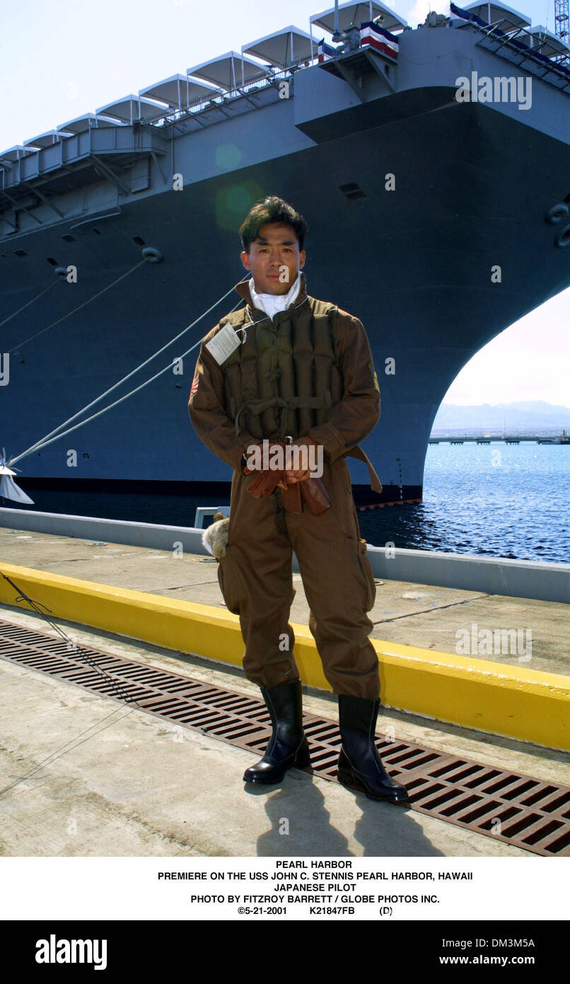 23 maggio 2001 - PEARL HARBOR .PREMIERE sulla USS John C. Stennis PEARL HARBOR, HAWAII.pilota giapponese. FITZROY BARRETT / 5-21-2001 K21847FB (D)(Immagine di credito: © Globo foto/ZUMAPRESS.com) Foto Stock
