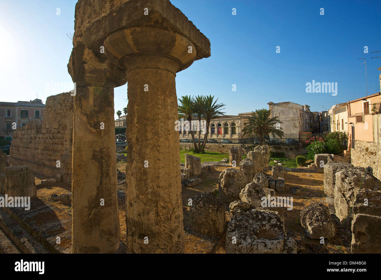 Sicilia Italia Sud Italia Europa isola Apollo Apollo rovine del tempio di scavi di scavo del sito di scavo Ortigia Siracusa posto Foto Stock