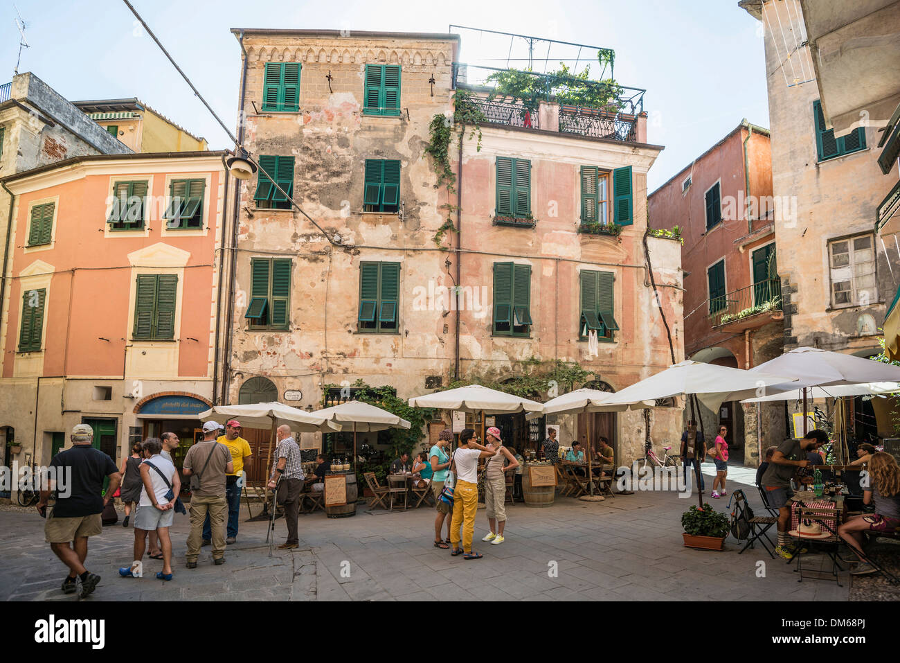 Square a Monterosso al Mare, Cinque Terre Provincia della Spezia, Liguria, Italia Foto Stock