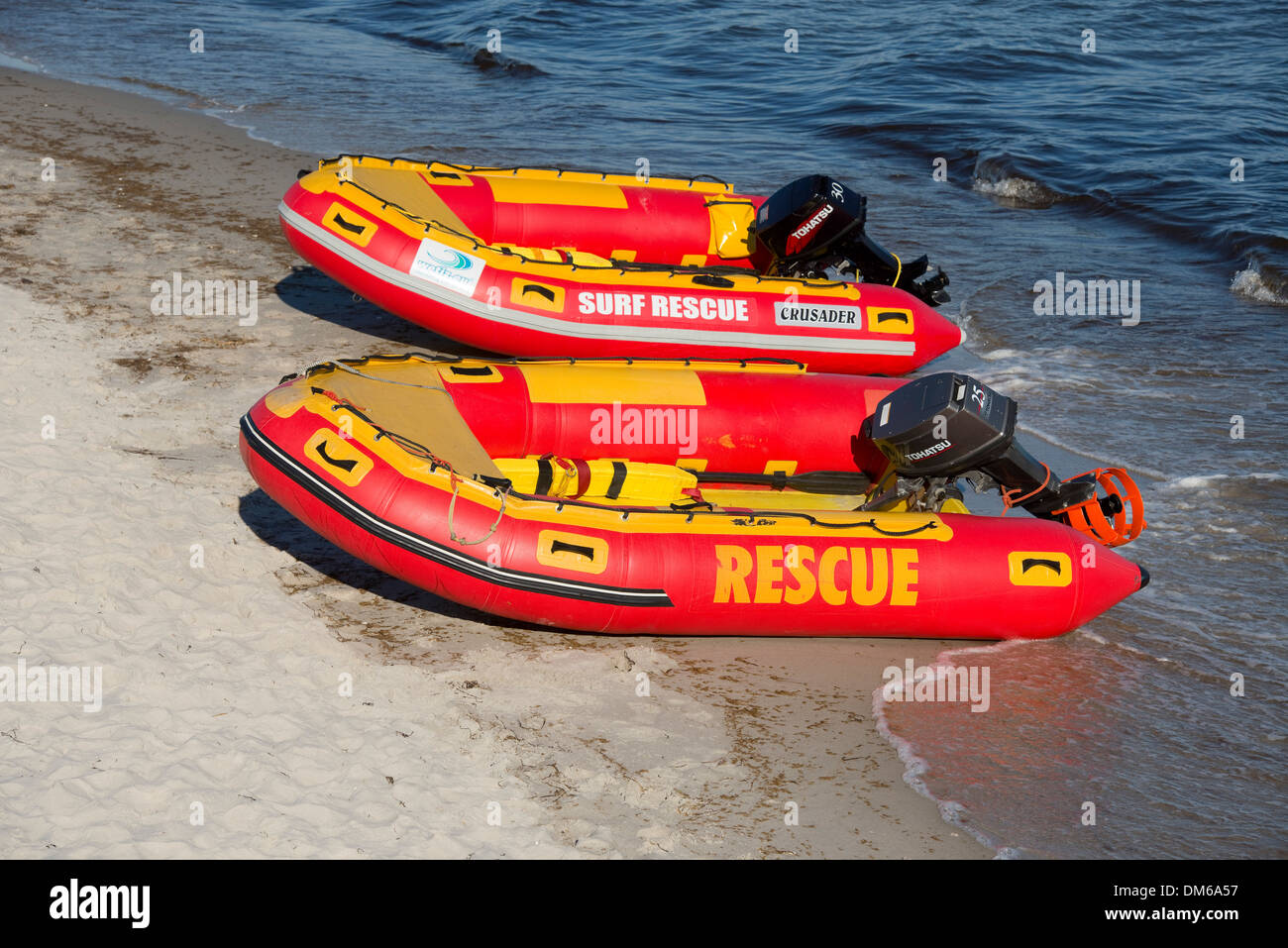 Mar Baltico, la spiaggia e le imbarcazioni di salvataggio della vita tedesca il salvataggio della società, Prerow, Meclenburgo-Pomerania Occidentale, Germanyy Foto Stock