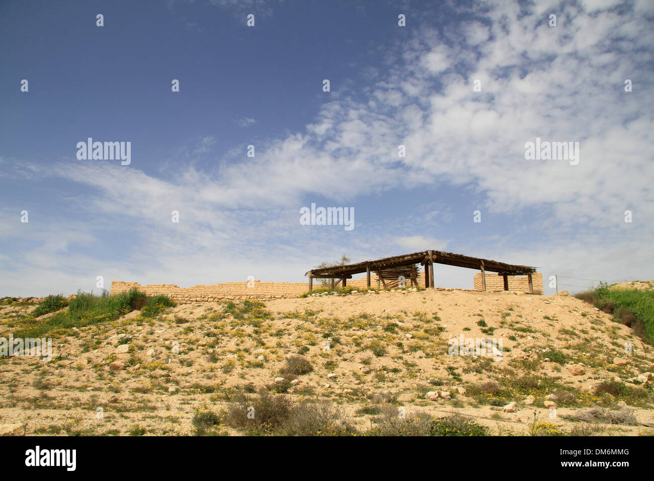 Israele nel deserto del Negev, Tel Beer Sheba, il sito della città biblica di Beer Sheba, Patrimonio Mondiale dell UNESCO Foto Stock