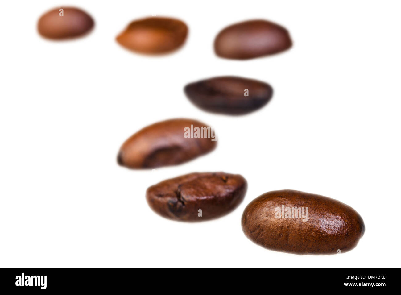 Modello di curva da chicchi di caffè tostati con la messa a fuoco in primo piano Foto Stock