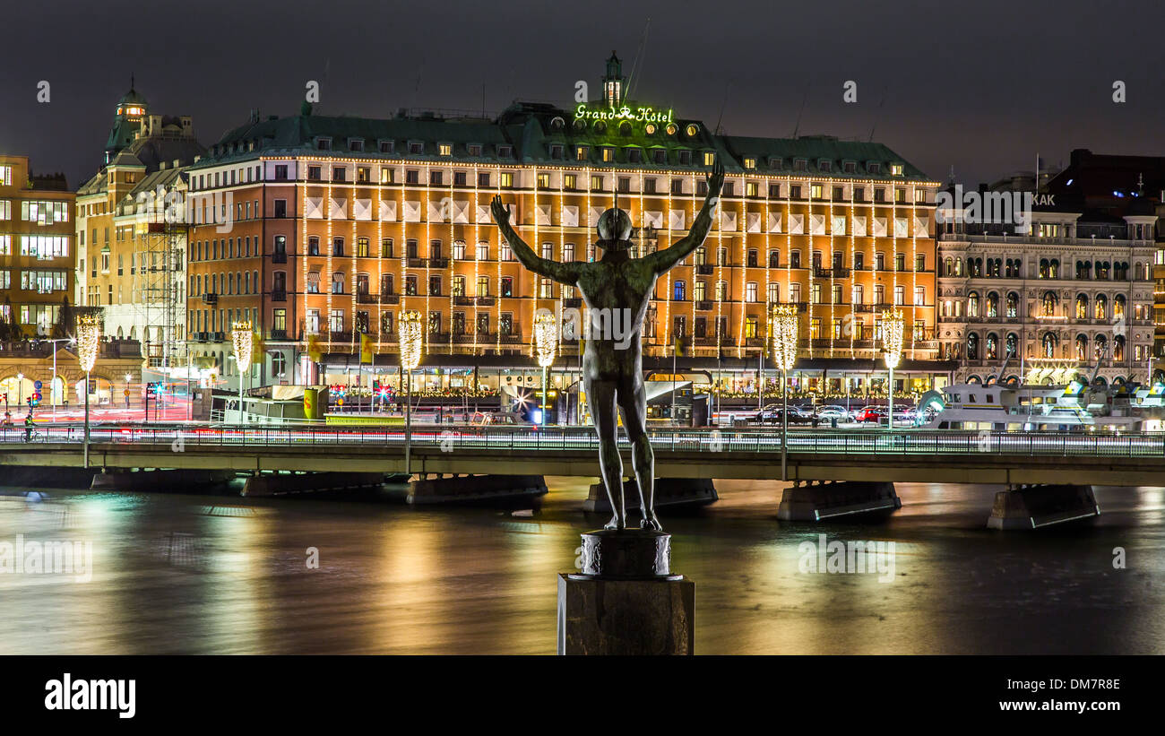 Il Grand Hotel di Stoccolma di notte Foto Stock