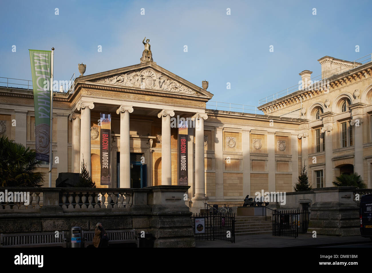 Esterno dell'Ashmolean Museum di Oxford city centre Foto Stock