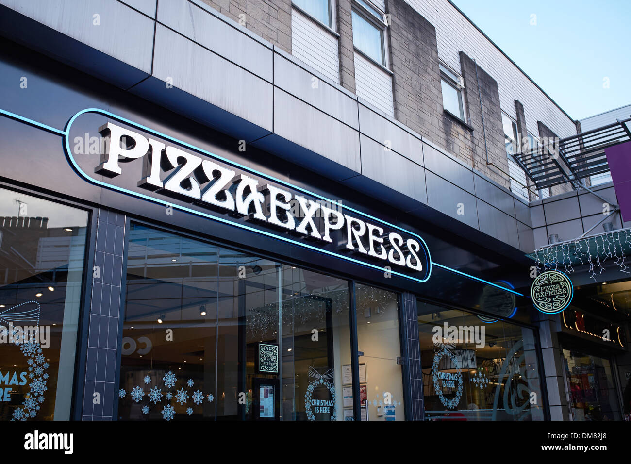 Esterno di un Pizza Express ristorante a Stirling city centre Foto Stock