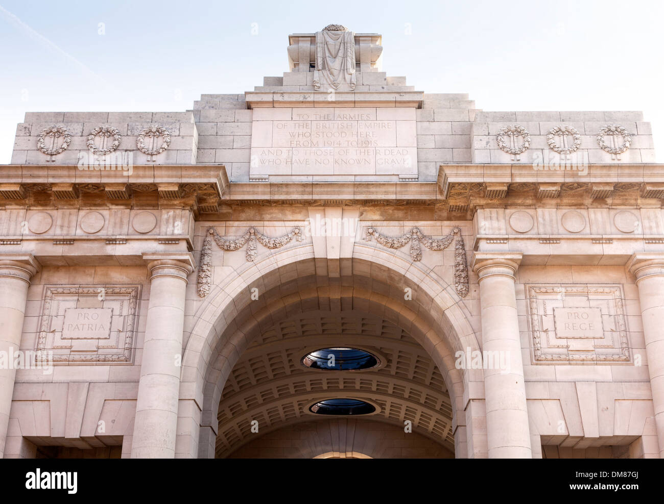 Dettaglio dal Menin Gate Prima Guerra Mondiale Memorial, Ypres, Belgio Foto Stock