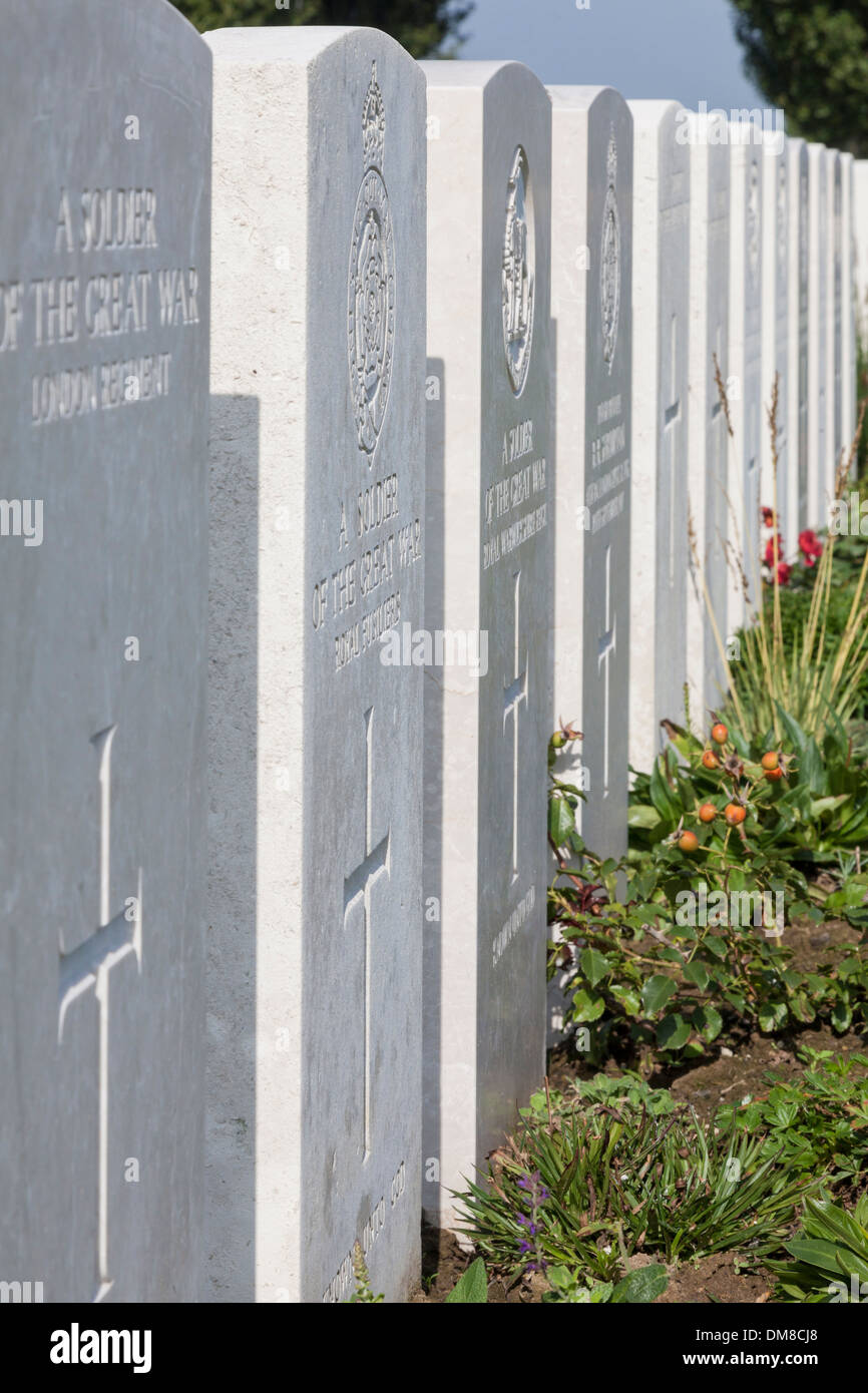 Tyne Cot Commonwealth War Graves cimitero, Zonnebeke, Belgio Foto Stock