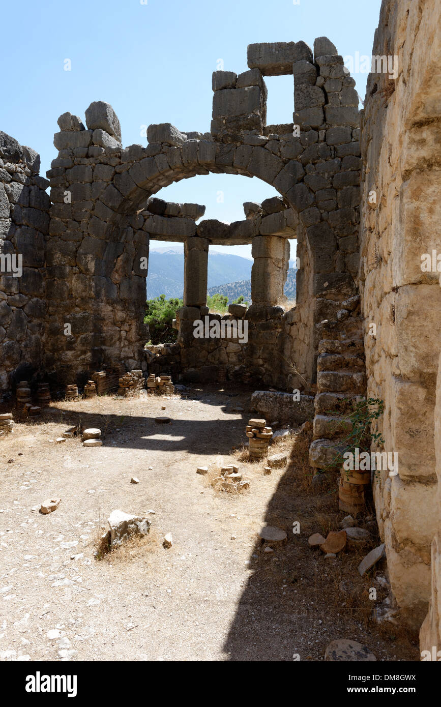 Il Grand bagni e palestra complesso alla antica città Lycian di Arykanda, nella Turchia meridionale. Foto Stock