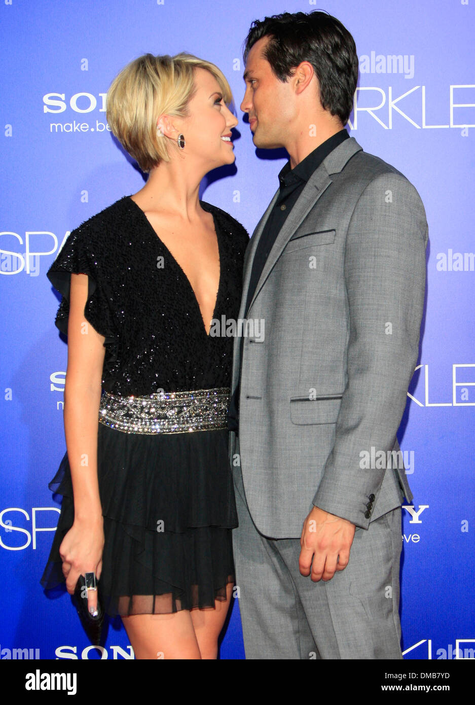 Chelsea Kane e Stephen Colletti di Los Angeles prima di 'Sparkle' - all'interno di arrivi a Los Angeles California - 16.08.12 Foto Stock