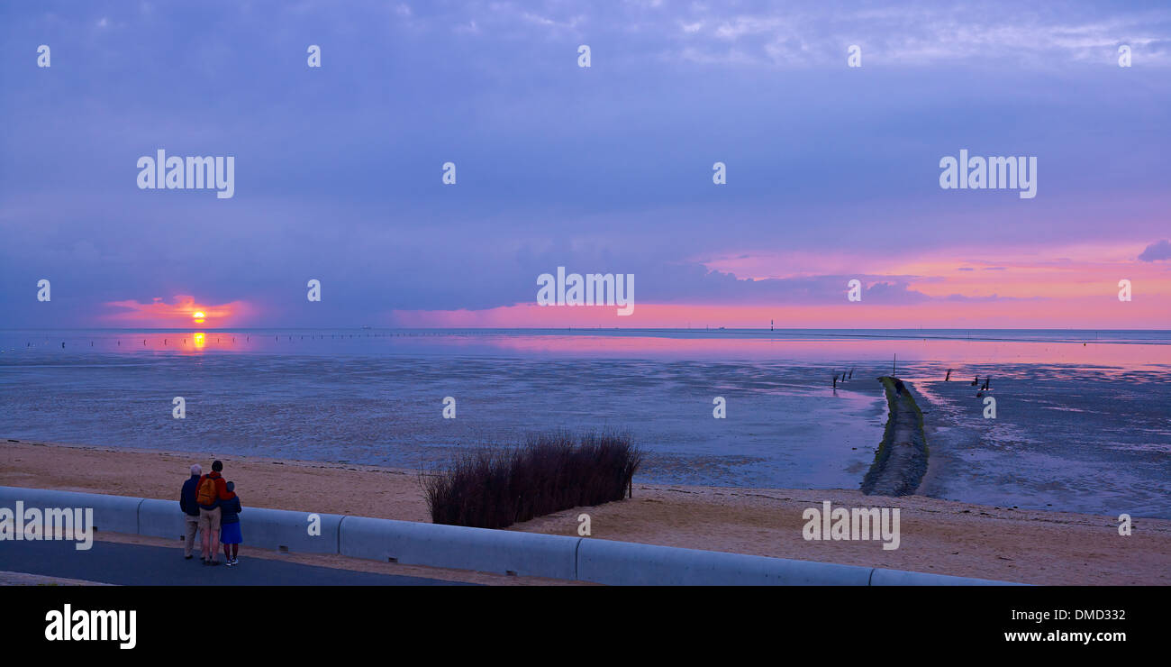 Tramonto sulla spiaggia di Duhnen, Cuxhaven, Bassa Sassonia, Germania Foto Stock