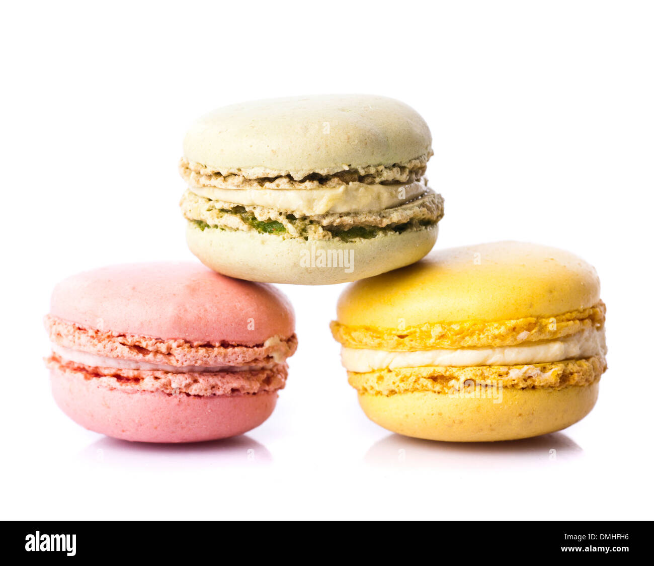 Colorfull macaroones nella fila vicino fino Foto Stock