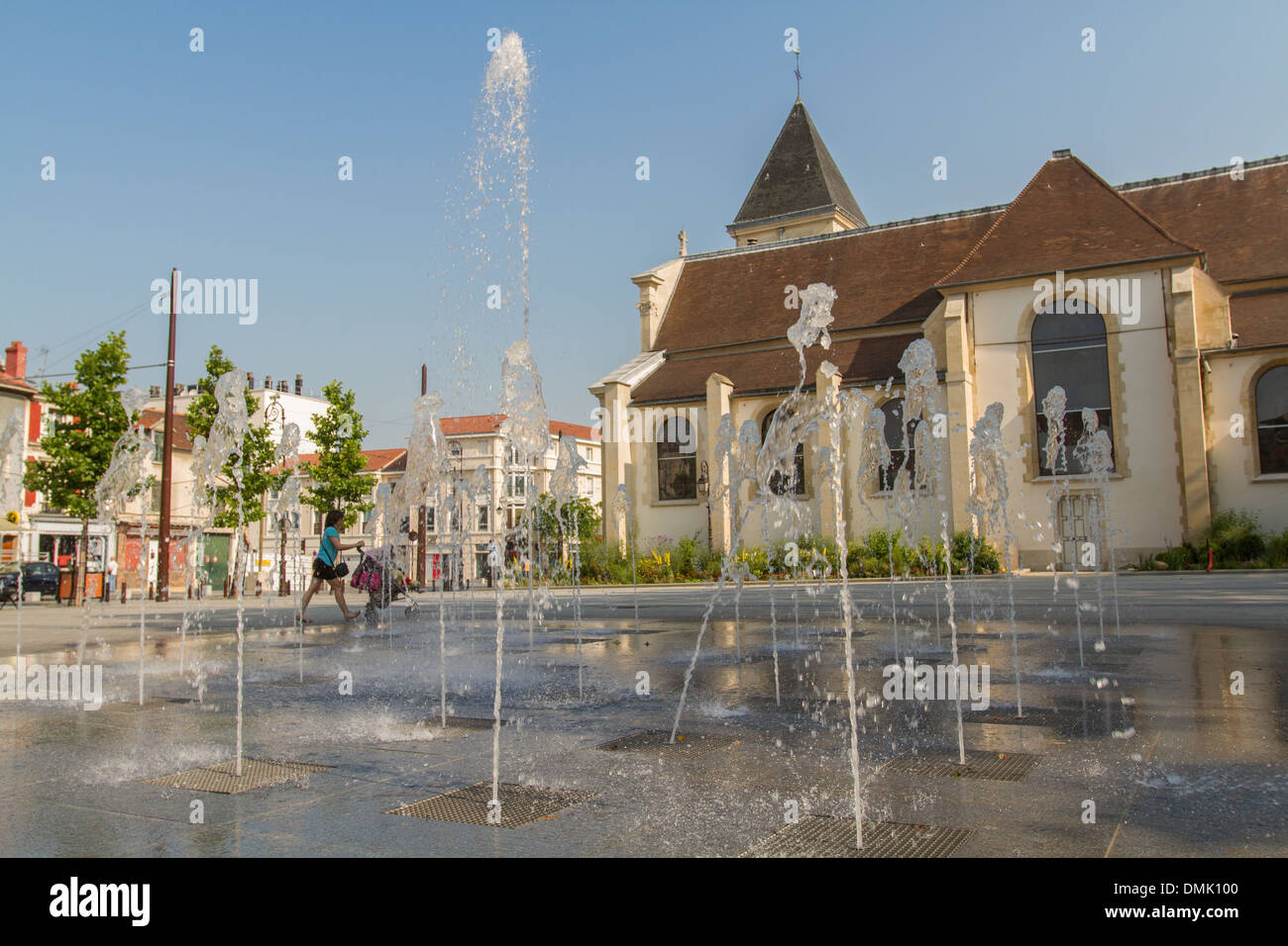 SAINT Marie Madeleine church, PLACE JEAN GRANDEL, GENNEVILLIERS, HAUTS-DE-SEINE (92), Ile-de-France, Francia Foto Stock