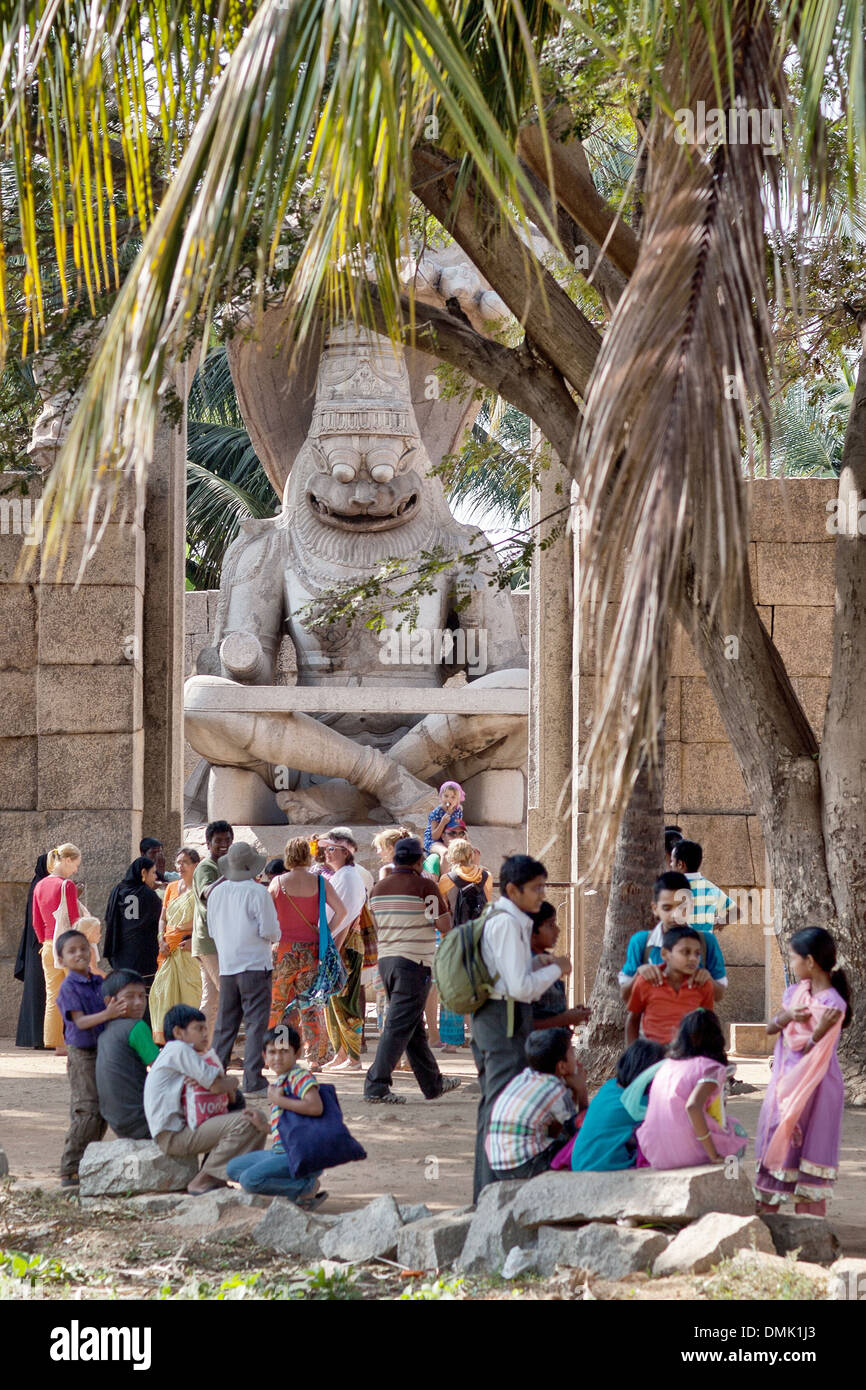 Statua di NARASIMHA IN HAMPI, Karnataka, India, Asia Foto Stock
