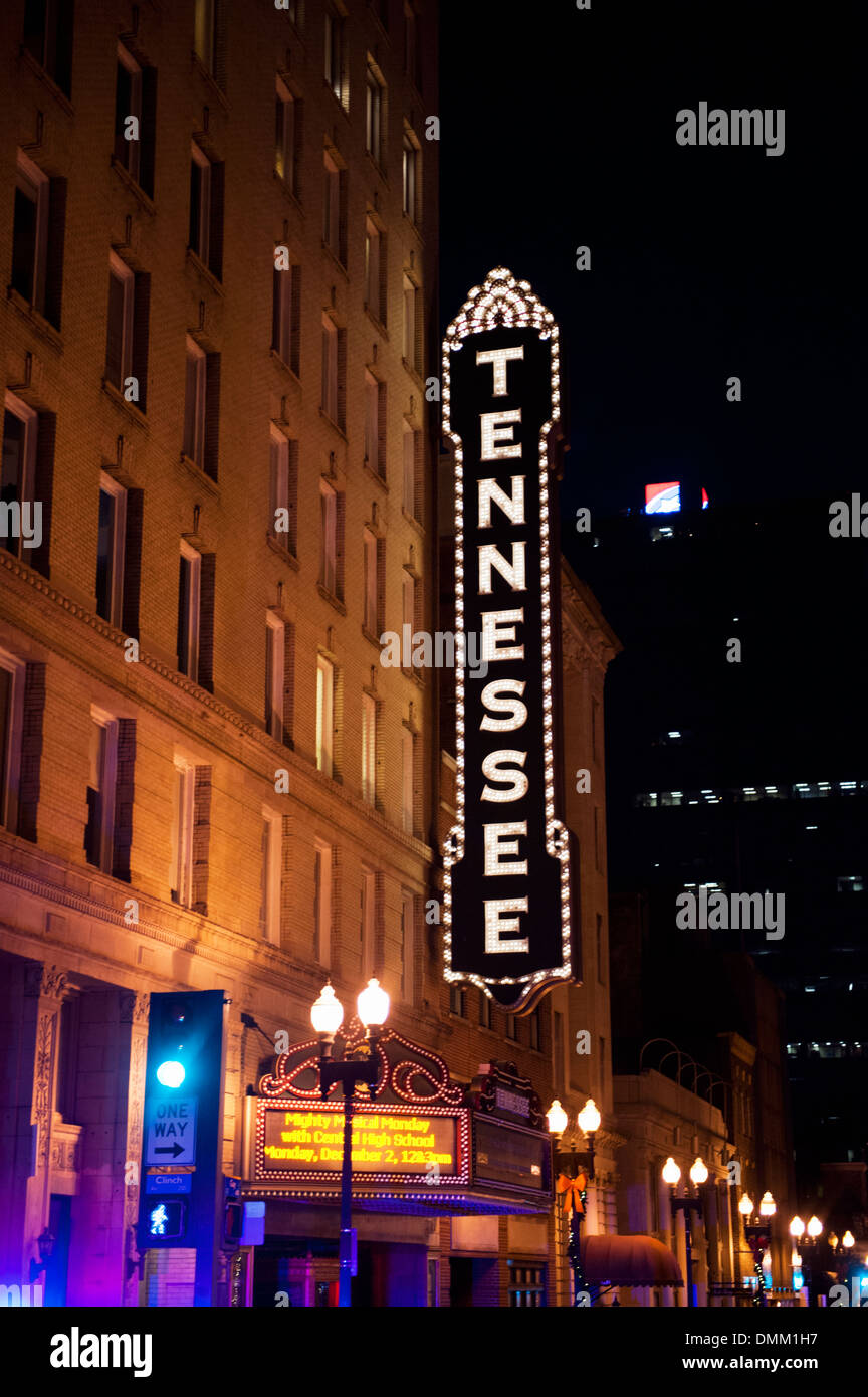 La Tennessee Theatre di notte a Knoxville, in Tennessee Foto Stock