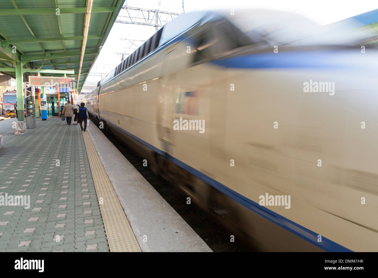 KTX (Korea Train eXpress) stazione ferroviaria - Corea del Sud Foto Stock