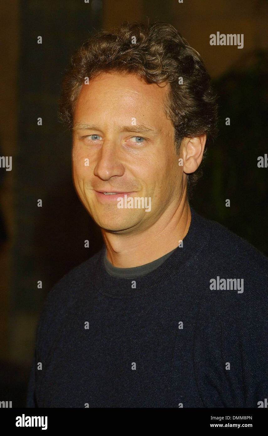 Ottobre 24, 2001 - Hollywood, CALIFORNIA, STATI UNITI D'AMERICA - SAM ROBARDS."La vita come una casa' LOS ANGELES PREMIERE .teatro egiziano, Hollywood, CA.24 ottobre 2001. NINA PROMMER/ 2001 K23190NP (D)(Immagine di credito: © Globo foto/ZUMAPRESS.com) Foto Stock