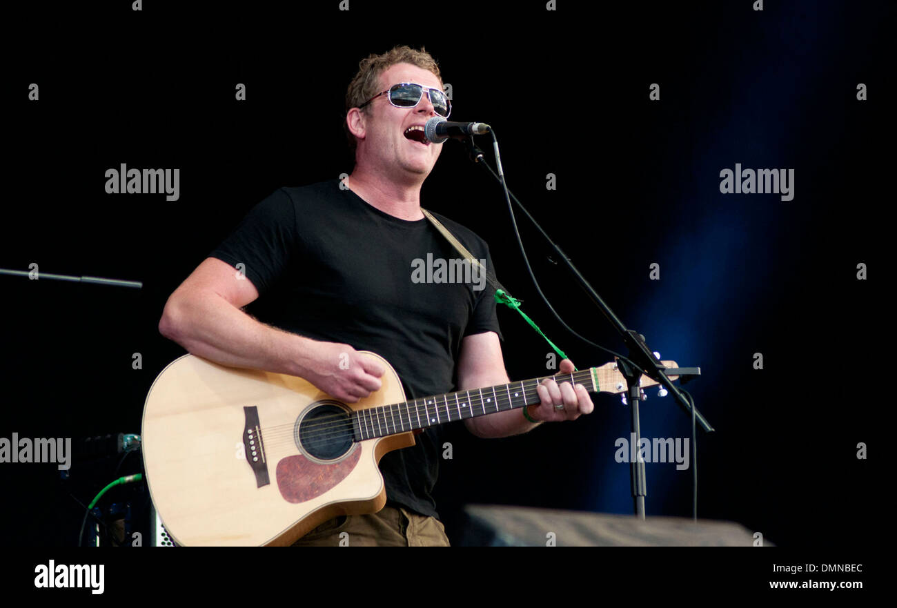 Nigel Clark cantante in band Dodgy BT Live London Hyde Park - Spettacoli Londra Inghilterra - 03.08.12 Foto Stock