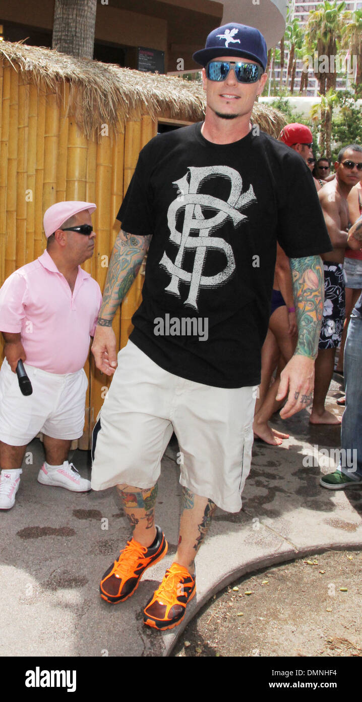 Gelato alla vaniglia aka Robert Matthew Van Winkle gelato alla vaniglia ospita un party in piscina a Flamingo andare Piscina al Flamingo Las Vegas Las Vegas Foto Stock