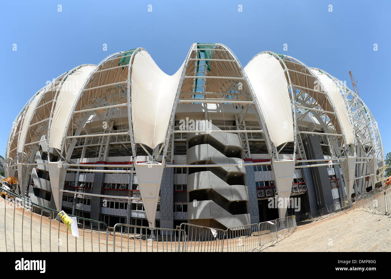 Porto Alegre, Brasile. 15 Dic, 2013. Vista dello stadio "Beira Rio Stadium" di Porto Alegre, Brasile, 15 dicembre 2013. Foto: Marcus Brandt/dpa/Alamy Live News Foto Stock