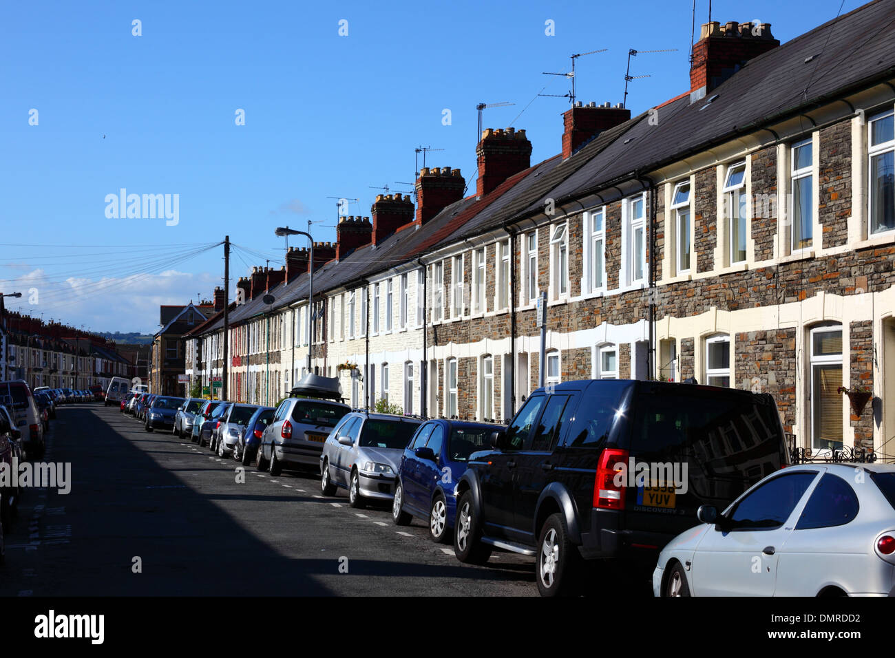 Tipico alloggiamento terrazzati, Roath, Cardiff, South Glamorgan, Wales, Regno Unito Foto Stock