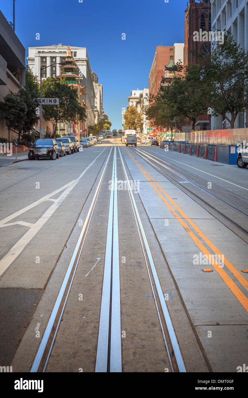 I binari del tram sulla California Street,San Francisco, California Foto Stock