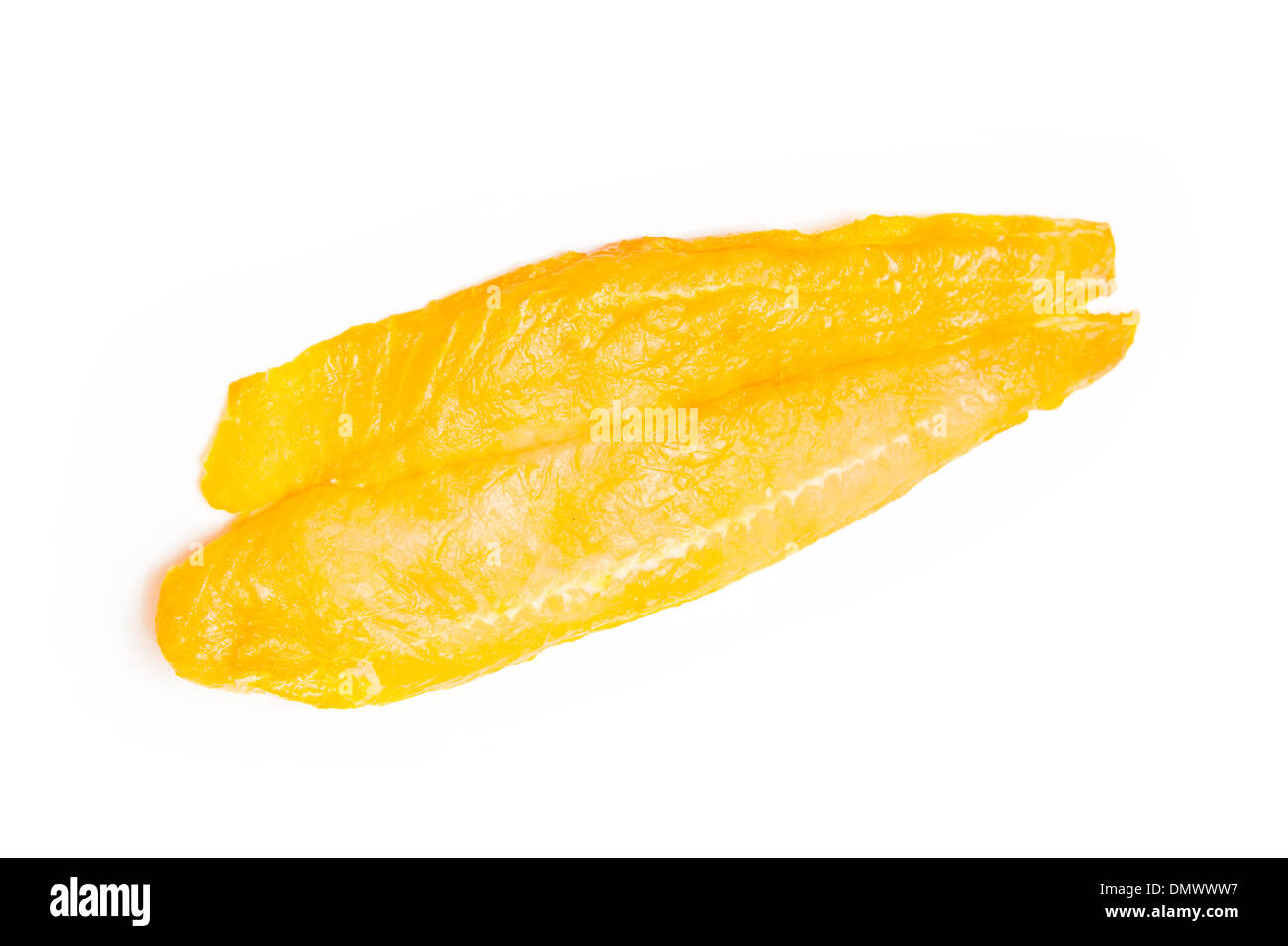 Affumicato fiume vietnamita Cobbler filetto di pesce isolato su un bianco di sfondo per studio. Noto anche come Pangus Basa o pesce. Foto Stock