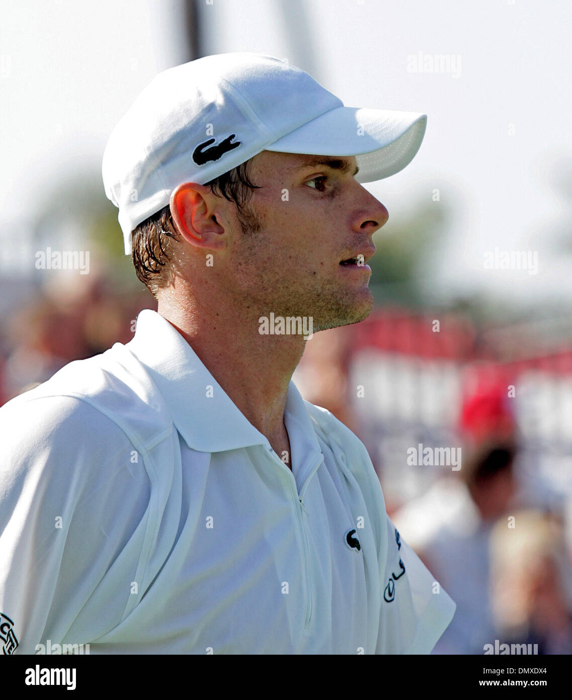 Feb 10, 2006; La Jolla, CA, Stati Uniti d'America; Andy RODDICK dopo aver perso la partita al 2006 Coppa Davis a La Jolla Beach e Tennis Club a La Jolla, California. Credito: foto da John Hardick/ZUMA premere. (©) Copyright 2006 da John Hardick Foto Stock