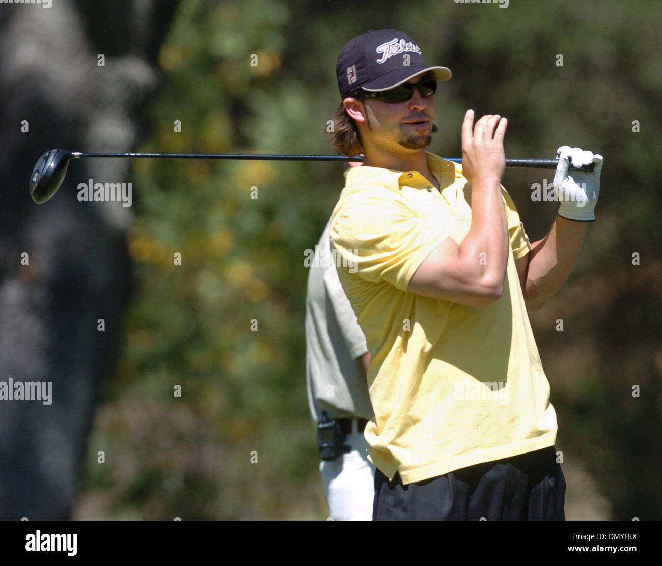 Agosto 31, 2006; Pleasanton, CA, Stati Uniti d'America; Oakland un nick SWISHER urla 'Avanti' dopo il rinvio al ottavo foro della valle corso durante un'Oakland A comunità di fondo Golf Tournament a Castlewood comunità Club giovedì 31 agosto 2006, a Pleasanton, California. Procede a vantaggio dell'Oakland A's Fondo comunitario che sostiene le organizzazioni caritative nel miglioramento della qualità di Foto Stock