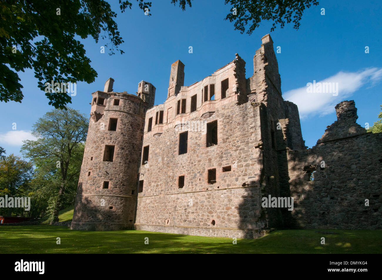 Huntly castello di strathbogie con motte assoc con il clan gordon Foto Stock