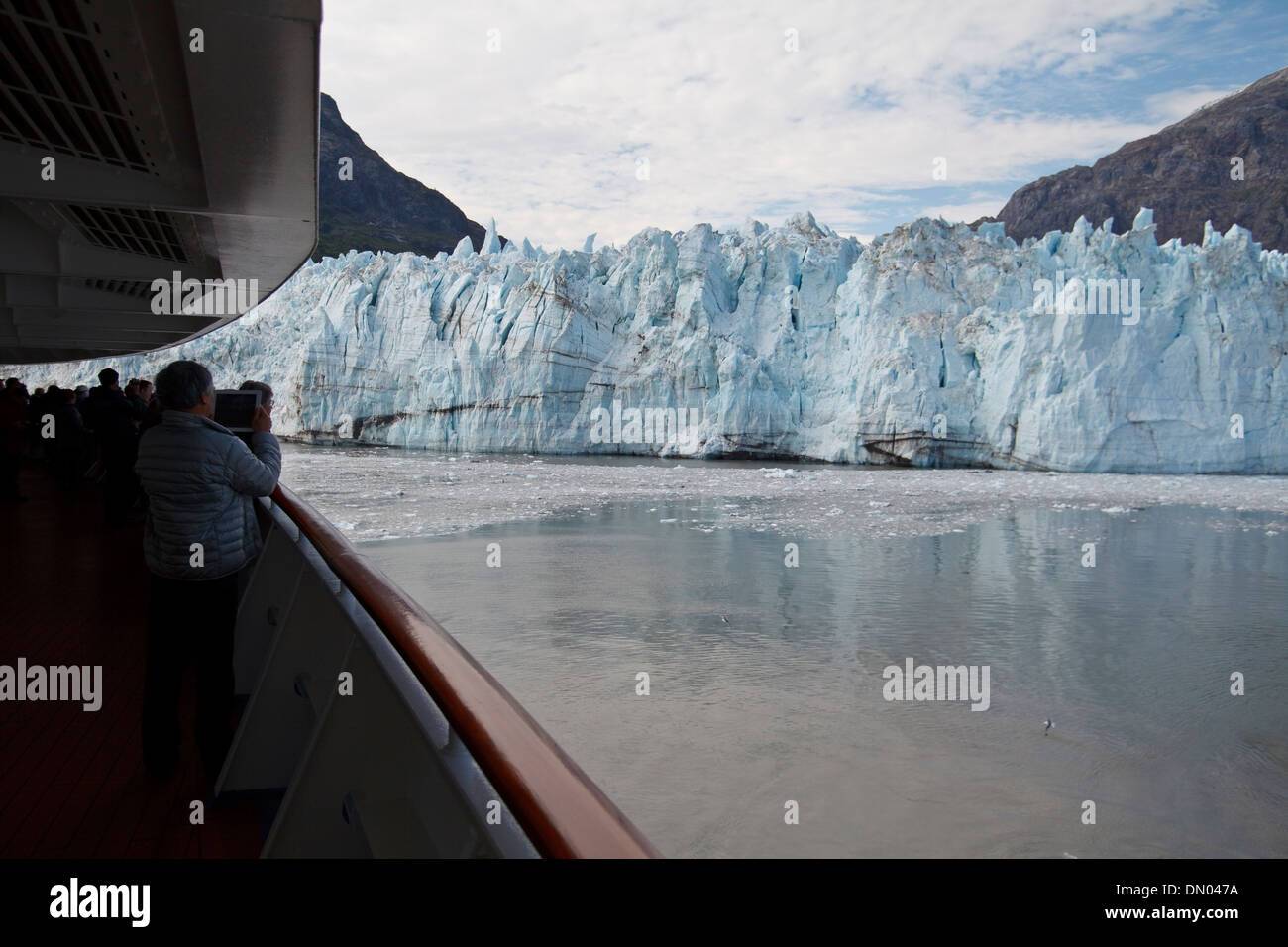 Glacier Bay, Alaska, da una nave da crociera. Foto Stock