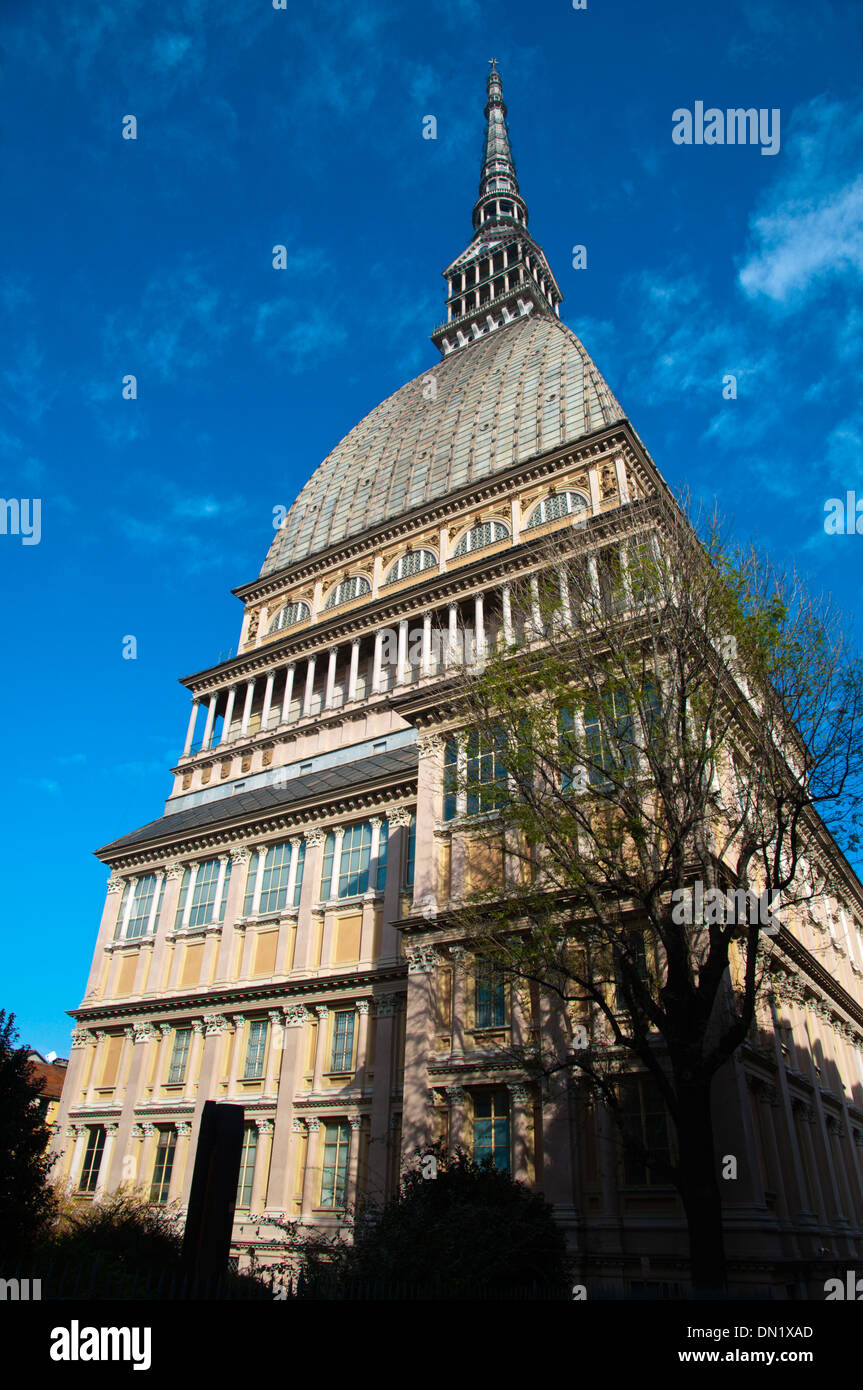 La Mole Antonelliana torre centrale della città di Torino Piemonte Italia del nord Europa Foto Stock