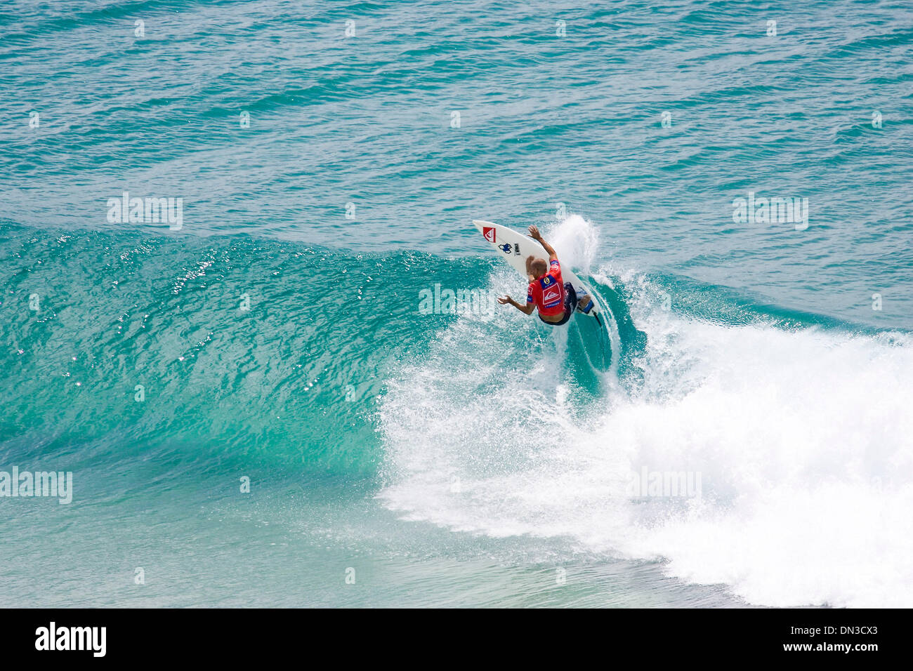 Feb 24, 2009 - Coolangatta, Queensland, Australia - per il 2009 Kelly Slater 1° classificato in ASP e WCT cercherà per registrare il suo decimo titolo mondiale. Quiksilver Pro avviene dal 27 febbraio al 11 marzo 2009. FILE: Marzo 2, 2008. Slater al Quiksilver Pro Gold Coast 2008 a Snapper Rocks, Coolangatta, Queensland, Australia. (Credito Immagine: © Joli/A-Frame/ZUMAPRESS.com) Foto Stock